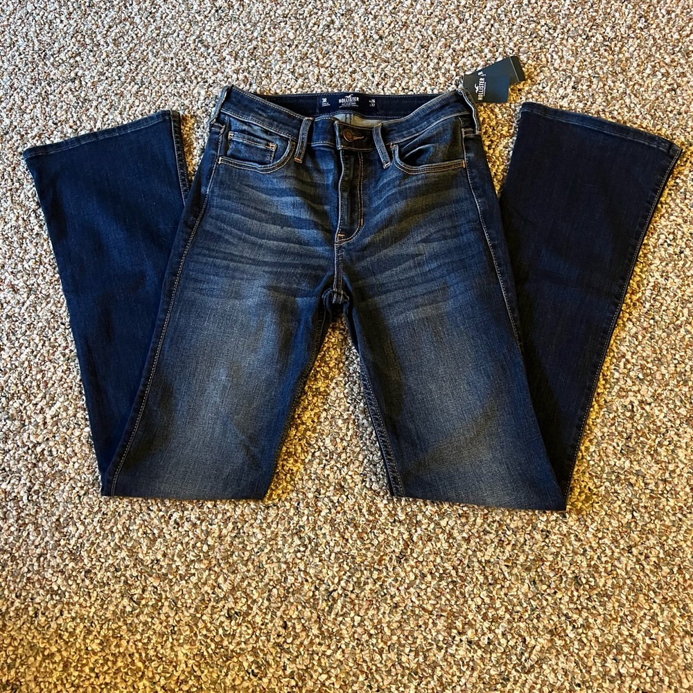 HOLLISTER MID-RISE BOOT CUT JEANS